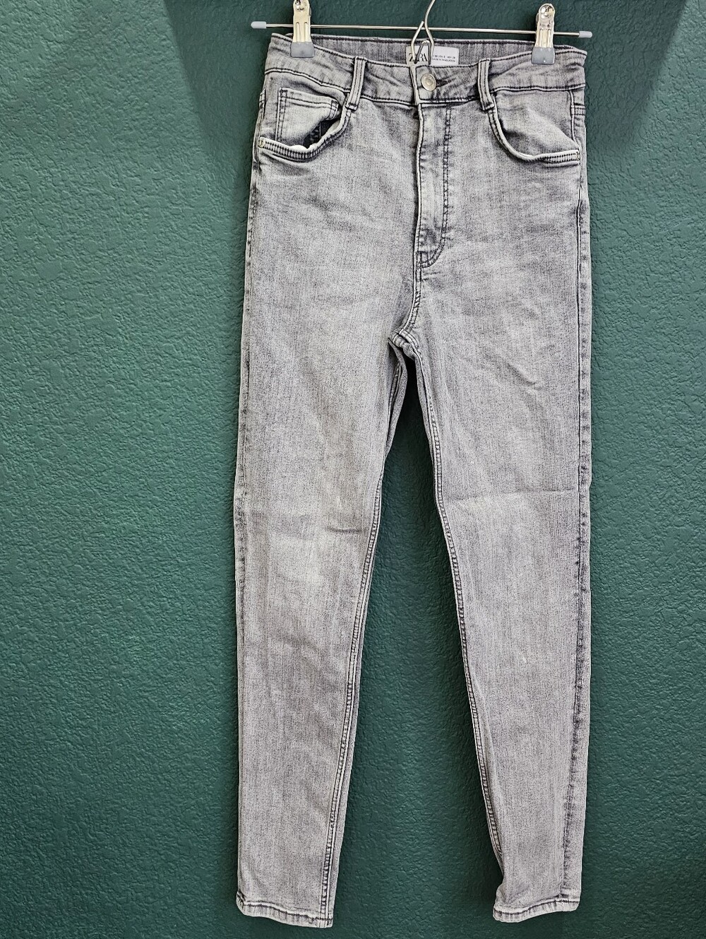 Zara High Rise Skinny Jeans Gray Wash Size 6 Stretch Denim